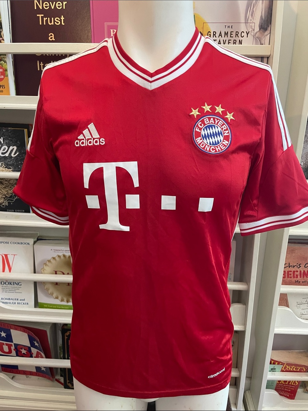 adidas Bayern Munich Home Jersey Replica
